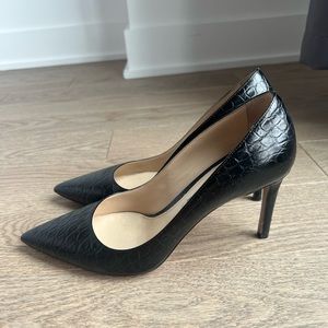 Prada heels size 7 1/2